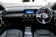 Mercedes-Benz CLA Class CLA 180 SPORT EXECUTIVE 3