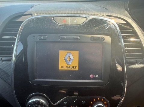 Renault Captur 0.9 TCe ENERGY Dynamique Nav SUV 5dr Petrol Manual Euro 6 (s/s) (90 ps) 17