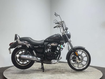 Lexmoto Michigan 2019 ONLY 53 MILES GREAT CONDITION CRUISER 125CC BIKE LEARNER