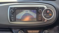 Toyota Yaris 1.33 Dual VVT-i Icon Plus Hatchback 5dr Petrol Multidrive S Euro 5 (99 ps) 28