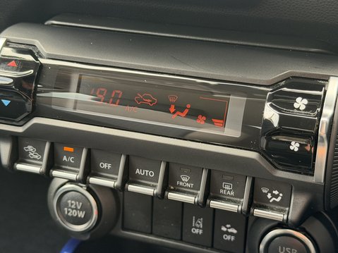 Suzuki Ignis 1.2 Dualjet 12V Hybrid SZ5 5dr 28