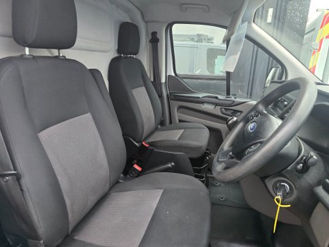 Ford Transit Custom 320 BASE P/V L1 H1 10