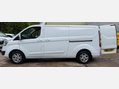 Ford Transit Custom 2.2 TDCi 290 Limited Panel Van 5dr Diesel Manual L2 H1 (186 g/km, 123 bhp) 22