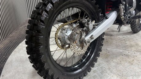 Honda CRF250 Rally 2017 ONLY 5K ENDURO ON / OFF ROAD BIKE MOT WARRANTY 250CC 27