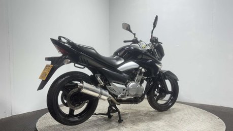 Suzuki Inazuma GW 2015 22K GOOD RUNNING COMMUTER BIKE 250CC MOT RIDES WELL 2