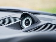 Porsche 911 TURBO S PDK 13