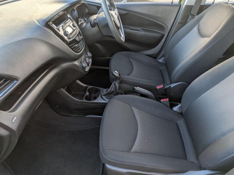 Vauxhall Viva 1.0i SE Euro 6 5dr 16