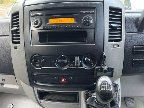 Mercedes-Benz Sprinter 2.1 311 CDI Luton 3dr Diesel Manual RWD L3 (109 bhp) 22