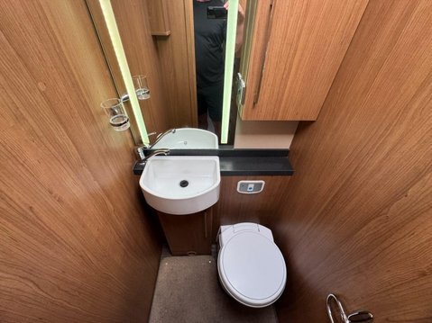 Auto-Trail Mohawk FRONTIER MOHAWK S-A 11