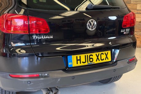 Volkswagen Tiguan 2.0 TDI BlueMotion Tech Match Edition SUV 5dr Diesel Manual 4WD Euro 6 (s/s 82