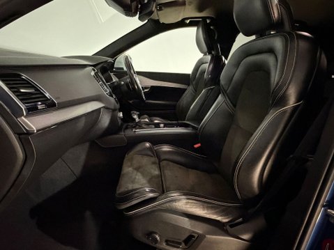 Volvo XC90 D5 POWERPULSE R-DESIGN PRO AWD 16