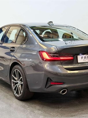 BMW 3 Series 2.0 330e 12kWh Sport Pro Saloon 4dr Petrol Plug-in Hybrid Auto Euro 6 (s/s) 2