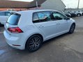 Volkswagen Golf SE NAVIGATION TSI EVO 2