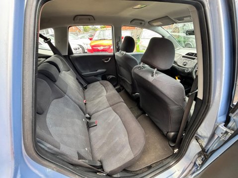 Honda Jazz 1.4 i-VTEC ES i SHIFT Euro 4 5dr 24