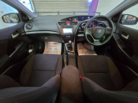 Honda Civic 1.6 i-DTEC ES-T Euro 5 (s/s) 5dr 17