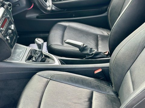 BMW 1 Series 2.0 120i Exclusive Edition Euro 5 (s/s) 2dr 14