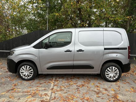 Peugeot Partner BLUEHDI PROFESSIONAL PREMIUM L1