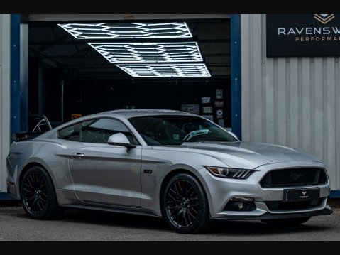 Ford Mustang 5.0 Mustang GT 2dr 5