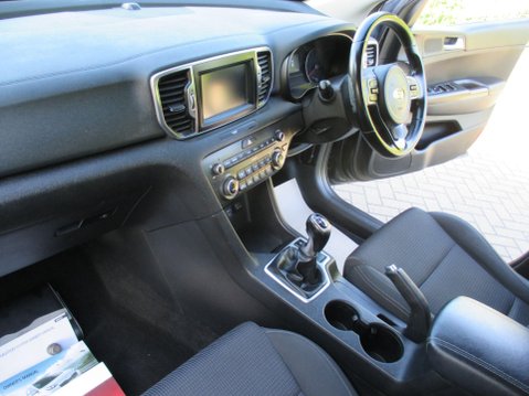 Kia Sportage 1.7 CRDi 2 Euro 6 (s/s) 5dr 16