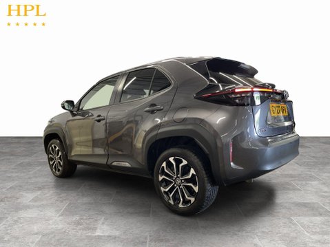 Toyota Yaris Cross 1.5 VVT-h Design SUV 5dr Petrol Hybrid E-CVT Euro 6 (s/s) (116 ps) 5