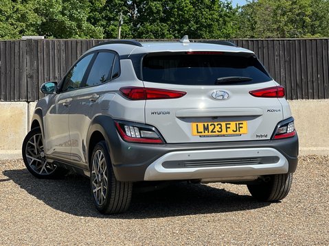 Hyundai KONA GDI PREMIUM 2