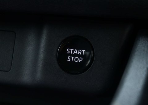 Nissan X-Trail 1.5 X-Trail N-Connecta E-4orce A 4WD 5dr 34