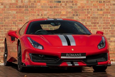 Ferrari 488 Pista 