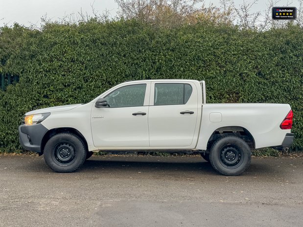 Toyota Hilux Active 4Wd D-4D Double Cab TSS Air Con Euro 6 5