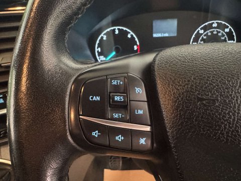 Ford Transit Custom 2.0 Transit Custom 280 Limited EcoBlue 5dr 17