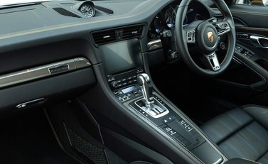 Porsche 911 Turbo S Exclusive Series (991) 14