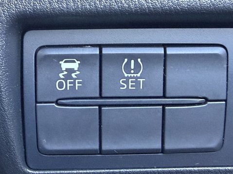 Fiat 124 Spider 1.4 Multiair Lusso Plus 2dr 33