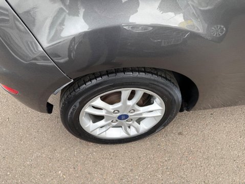 Ford Fiesta 1.25 Zetec Euro 6 3dr 26