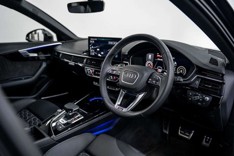 Audi RS4 2.9 TFSI V6 Vorsprung Estate 5dr Petrol Tiptronic quattro Euro 6 (s/s) (450 2