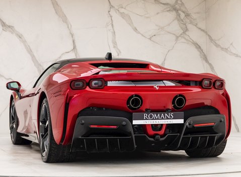 Ferrari SF90 Stradale 3