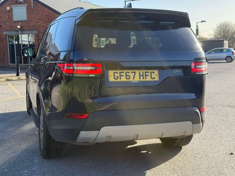 Land Rover Discovery 3.0 Discovery HSE TD6 Auto 4WD 5dr 9