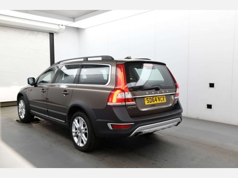 Volvo XC70 2.4 XC70 SE Luxury Nav D5 AWD Auto 4WD 5dr 3