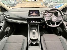 Nissan Qashqai 1.3 Qashqai Acenta Premium DiG-T MHEV CVT 5dr 2