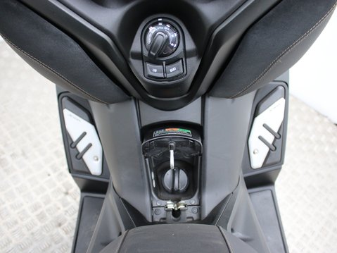Yamaha Xmax 300 X-MAX 300 (CZD 300-A) 22