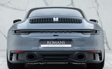 Porsche 911 Targa 4 GTS (992) 25