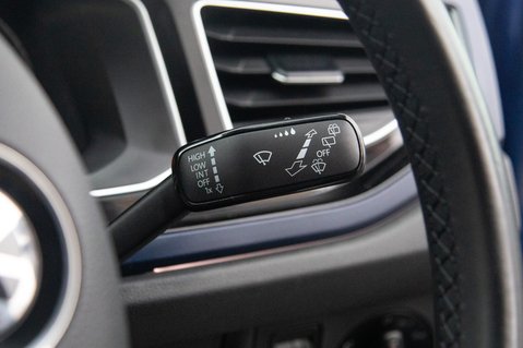 Volkswagen Polo UNITED TSI 19