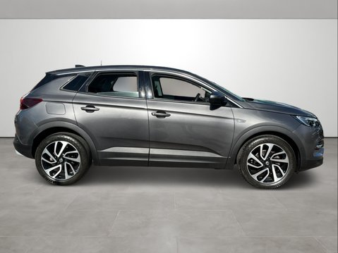 Vauxhall Grandland X 1.2 Turbo Elite Nav 5dr 9