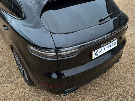 Porsche Cayenne V8 TURBO TIPTRONIC 31