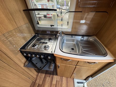 Auto-Sleepers Devon AUTOMATIC MARQUIS SPECIAL EDITION 21