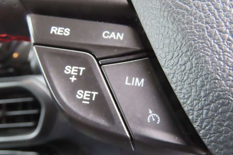 Ford Ecosport 1.0T EcoBoost ST-Line Euro 6 (s/s) 5dr 14