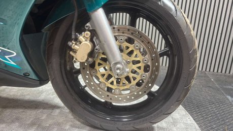 Honda VFR 1997 ONLY 15K GREAT LOOKING LIGHT PROJECT BIKE CLASSIC TOURER 750CC 8