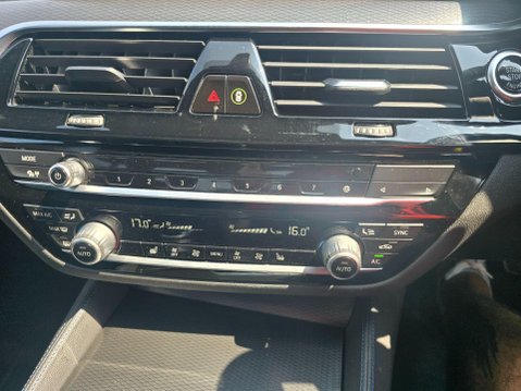 BMW 5 Series 2.0 520d MHT M Sport Steptronic Euro 6 (s/s) 4dr 28