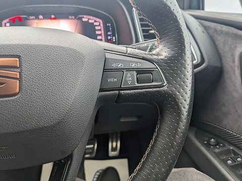 SEAT Leon TSI CUPRA LUX 4DRIVE DSG 22