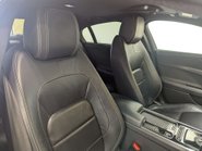 Jaguar XE 2.0 XE R-Sport i Auto 4dr 29