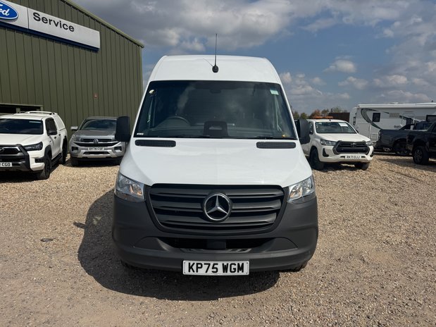 Mercedes-Benz Sprinter LWB L3H2 [SOLD CR] High Roof 315 Pro Cdi EURO 6 3