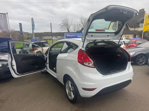 Ford Fiesta 1.25 Zetec Euro 5 3dr 32